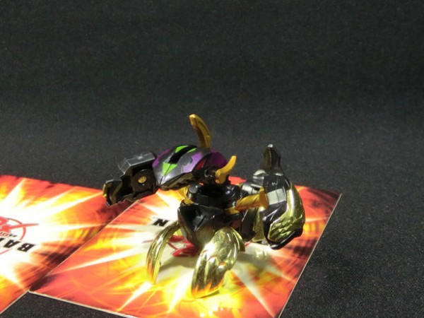 死束練」の巻（『爆丸』「覇タヴァネル」） : べにーの雑想魂