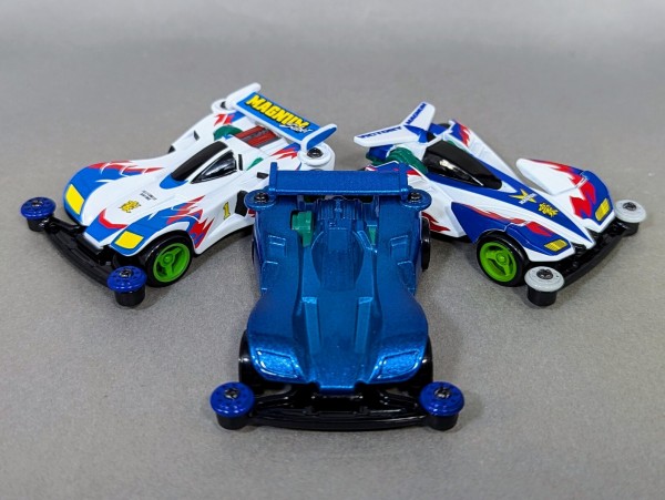 トミカ コロコロコミック限定マグナムセイバーブルーメタリックver