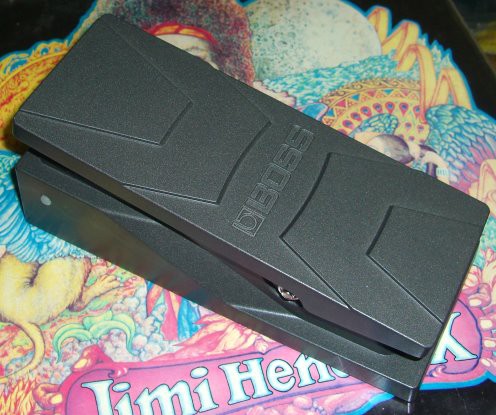 すこぶる評判のイイやつをゲット BOSS PW-3 Wah Pedal : 約17年ぶりに