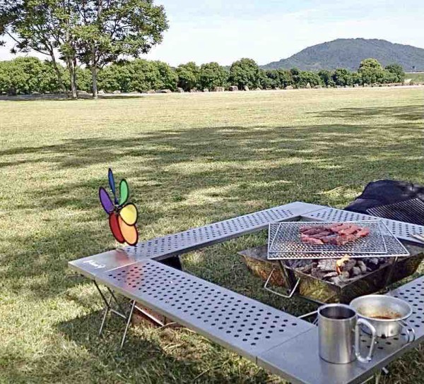 Coleman コールマン 焚火台テーブル ファイアープレーステーブル