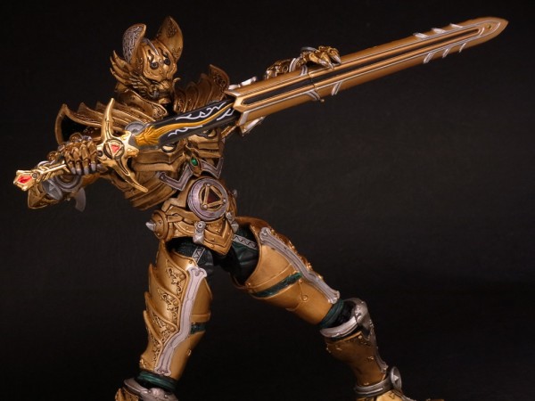 バンダイ 魔戒可動 黄金騎士 ガロ レビュー : きんけつほびーらいふ。