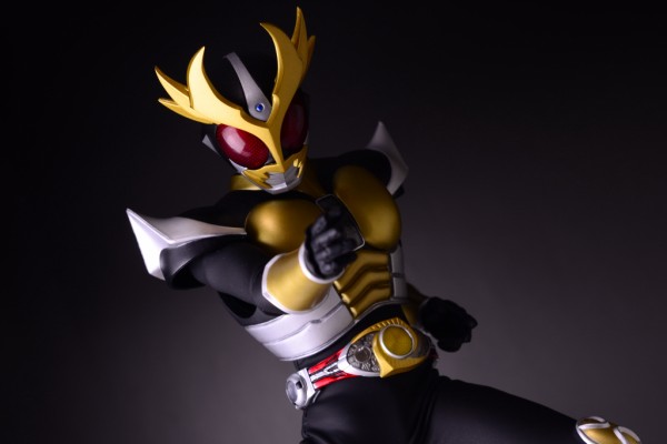 メディコム・トイ RAH DX 仮面ライダーアギト (グランドフォーム