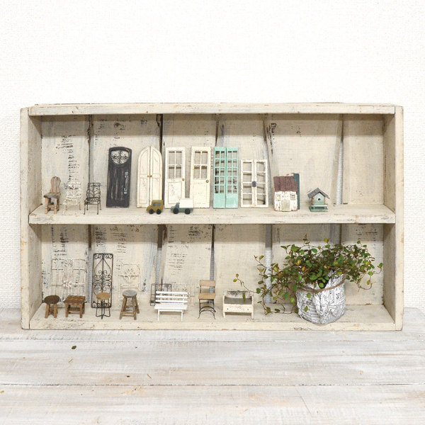 小さな窓の飾り棚 什器 ガーデン雑貨 小さな窓の飾り棚 什器 ガーデン