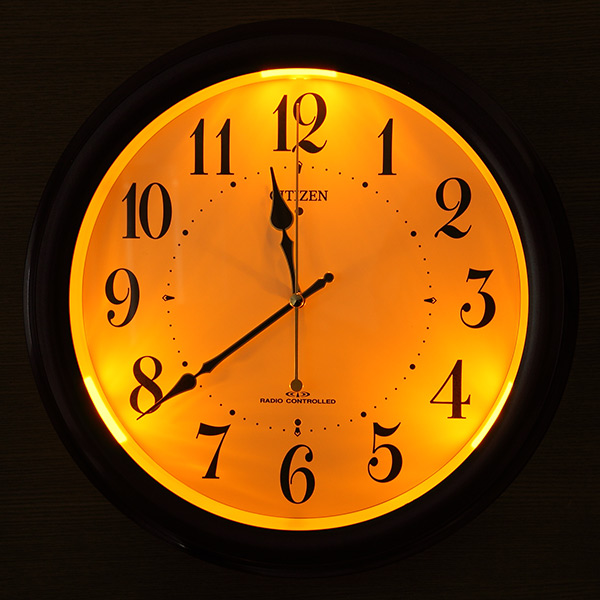 パペット Snap-on 壁掛時計 内部照明付 CLOCK パペット Snap-on 壁