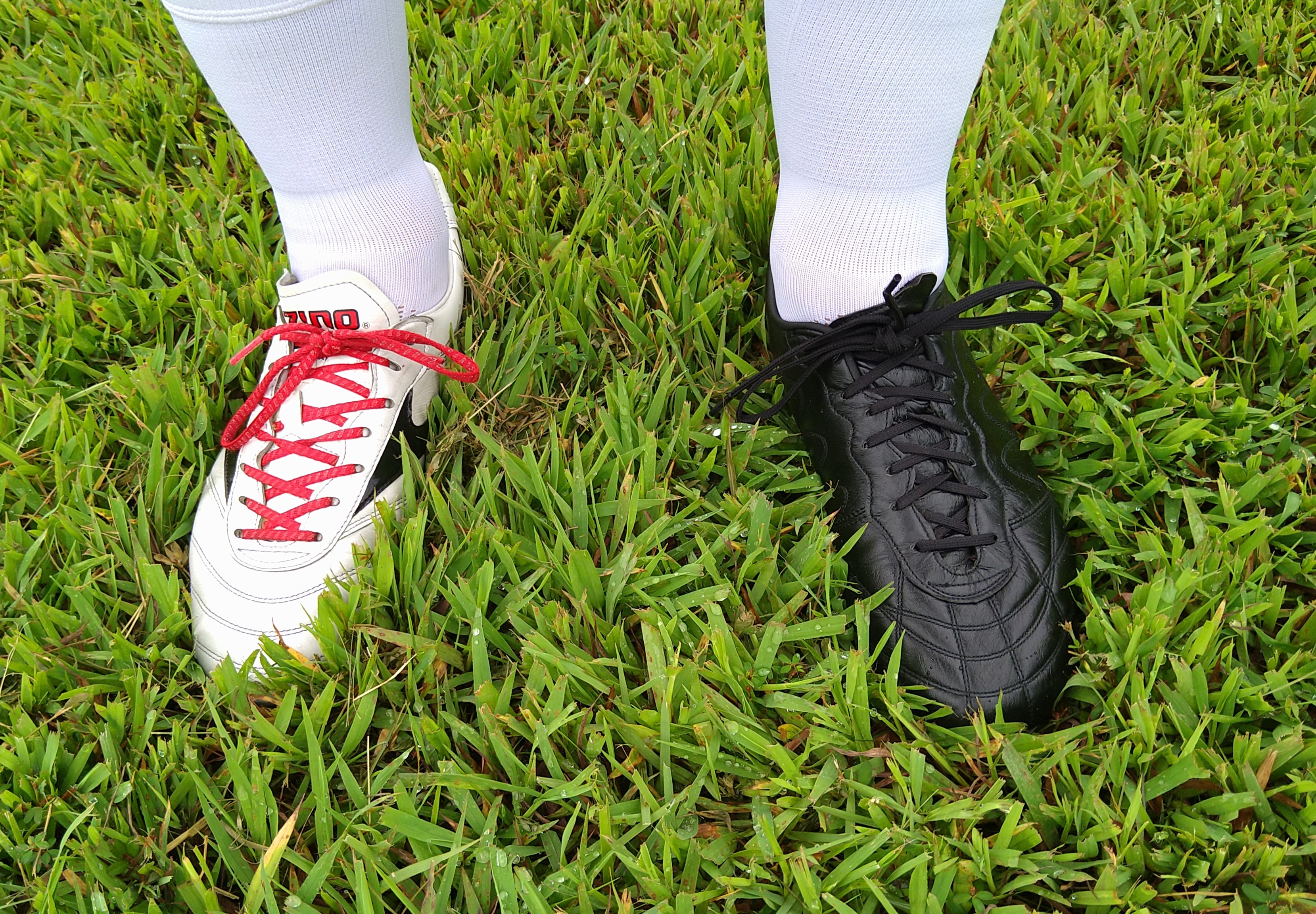 Adler Yatagarshu versus the Mizuno Morelia II Made in Japan