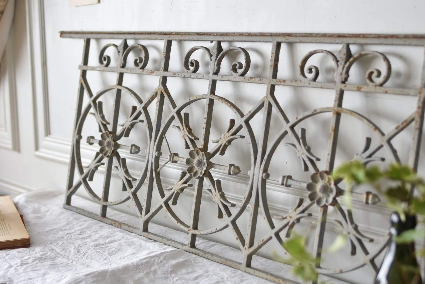 フランスアンティークアイアン製チャイルドベッド⁄鉄製ソファ⁄オブジェ