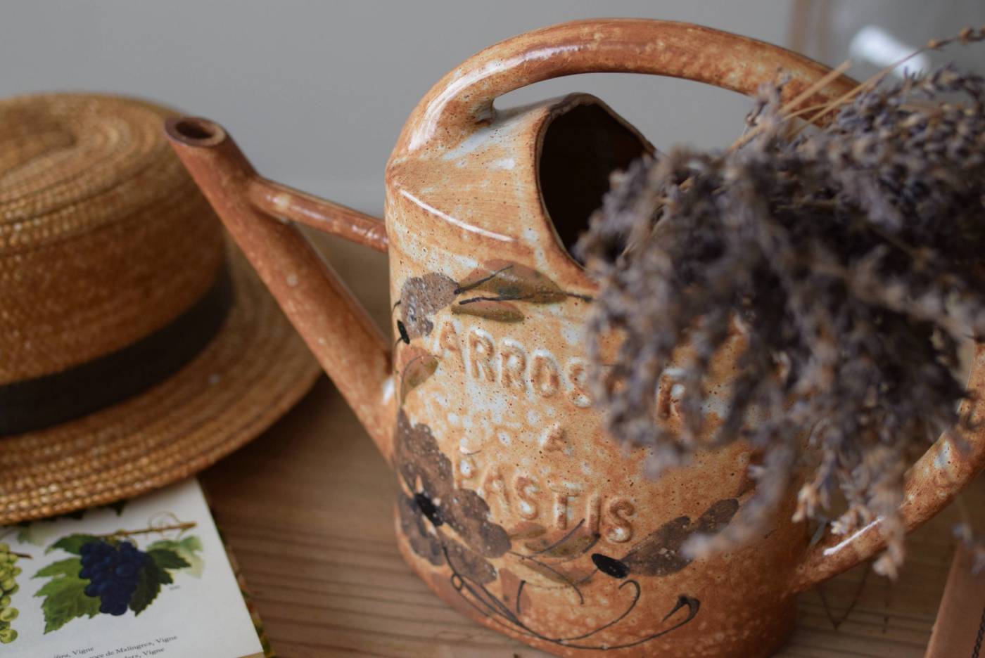 陶器オブジェ.ジョウロ Vallauris Pastis フランスヴィンテージ雑貨