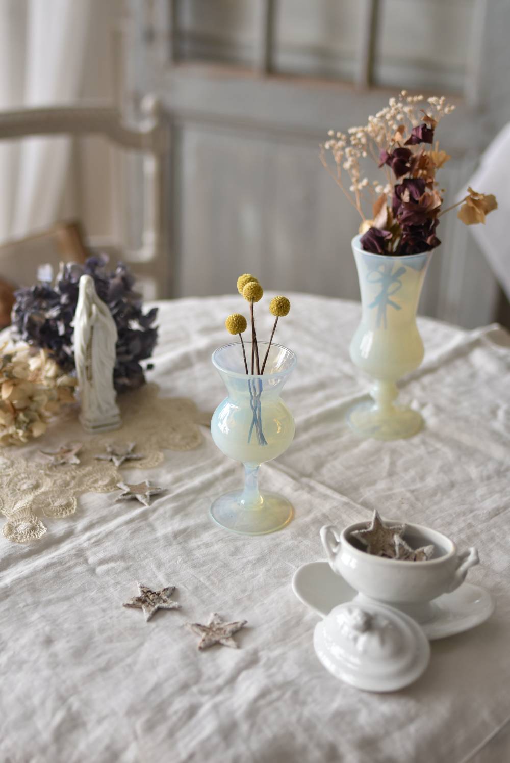 フランスアンティーク オパールセントガラスの花瓶 グラス 花入れ