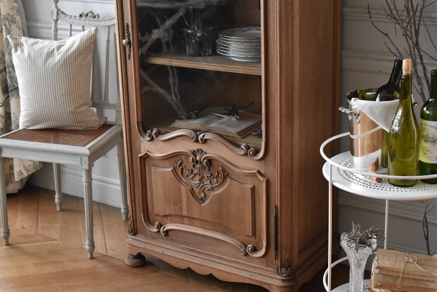 アンティークガラスキャビネット.50 フランスアンティーク家具 ショー