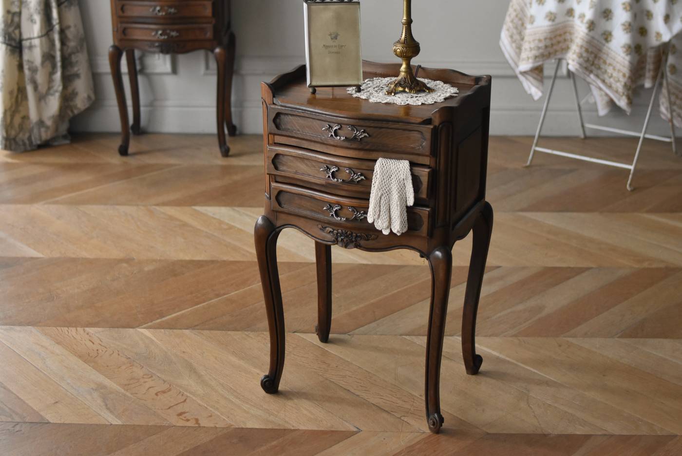 キャビネット サイドテーブル ナイトテーブル アンティーク フランス