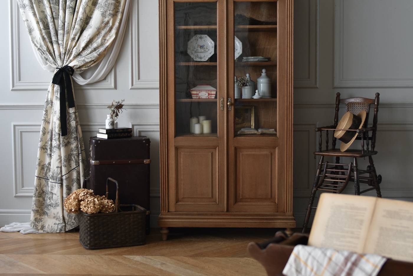 ガラスキャビネット.10 | フランス1930年頃のガラスキャビネット