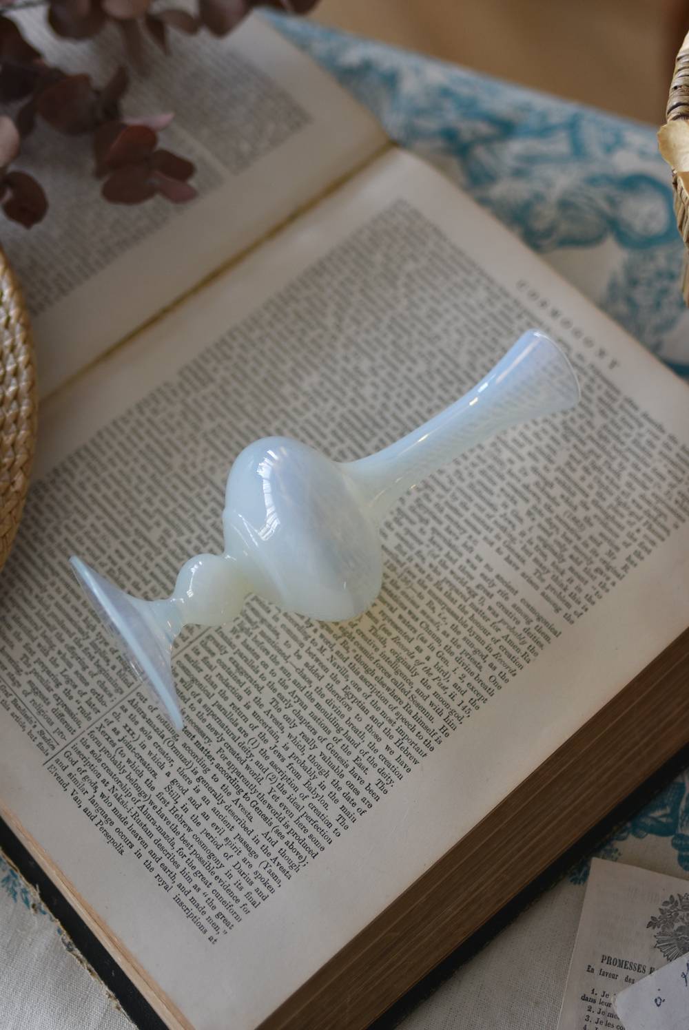 フラワーベース.オパールセント2 アンティーク 花器 ガラス小物