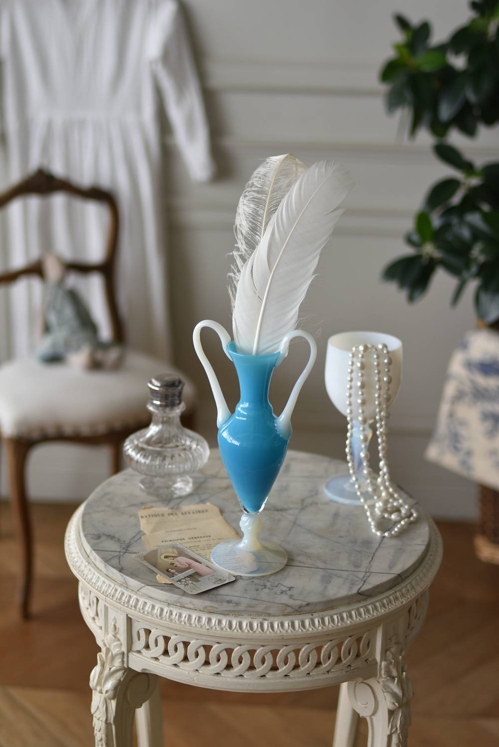 フランスアンティーク オパリンガラス 花瓶 一輪挿し 花器 フラワー