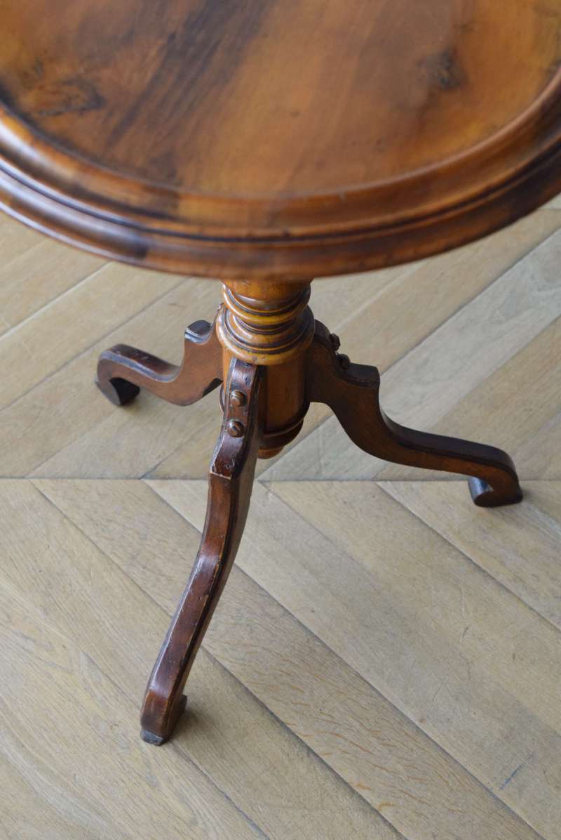 フランスアンティーク家具 フレンチサイドテーブル.7 ラウンドテーブル