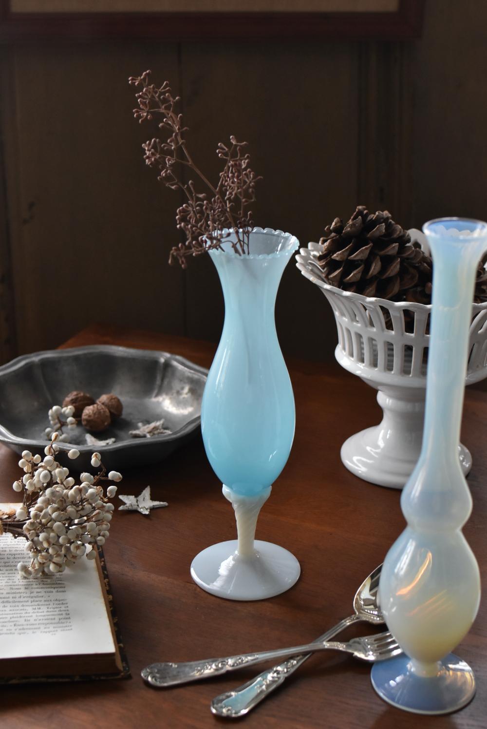 フランスアンティーク オパールセントガラスの花瓶 グラス フラワー