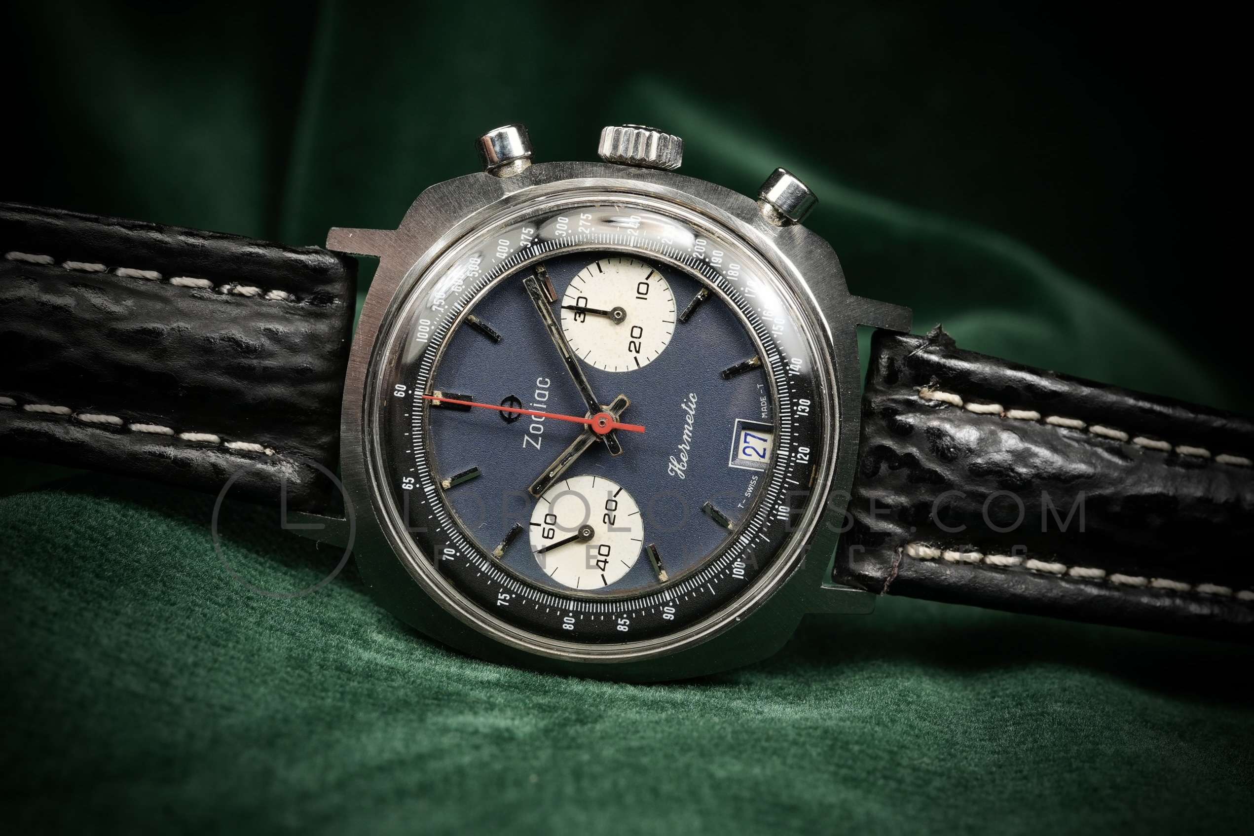 Zodiac - Hermetic Panda Dial Waterproof Steel Chronograph - Cal