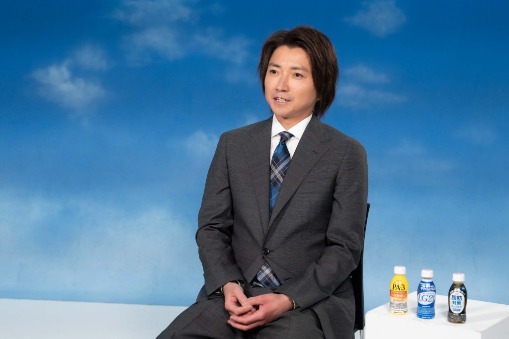 Lotus |新生活で様々な悩みを抱える藤原竜也に「明治からだ応援団」が