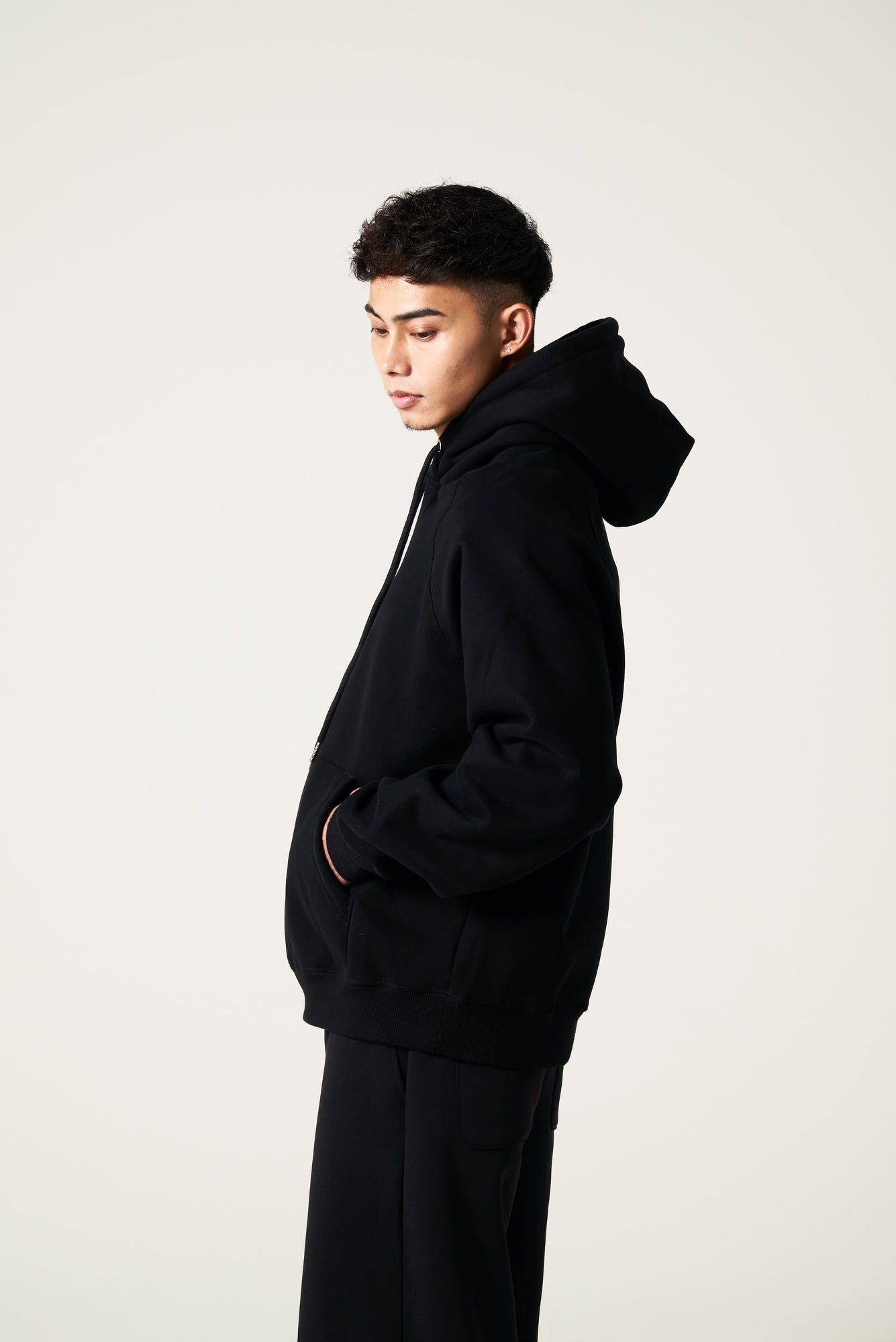 パーカーと洗剤のセット – LOVE BLACK