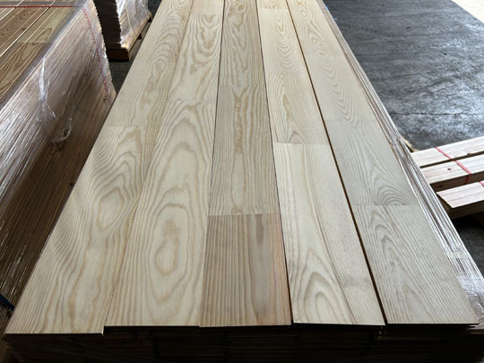 Osaiケージ 赤松集成材18ミリ、幅120縦45奥行45 Osaiケージ 赤松集成