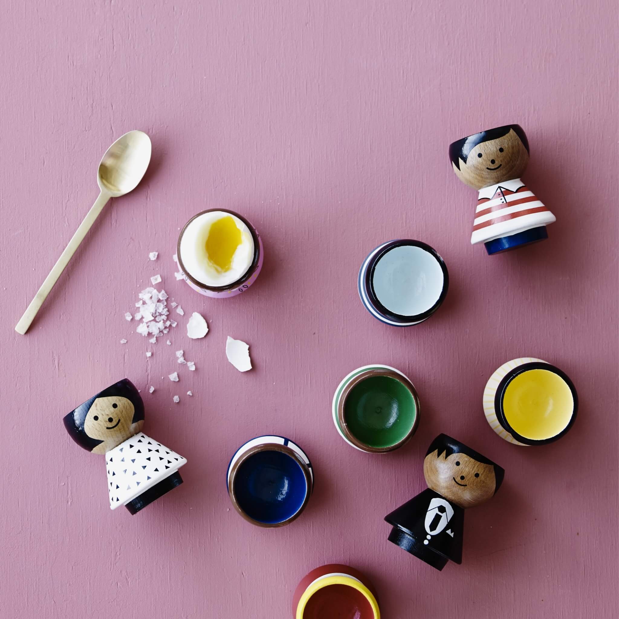 Boy Magnus Egg Holder: Colorful & Joyful Design – Lucie Kaas