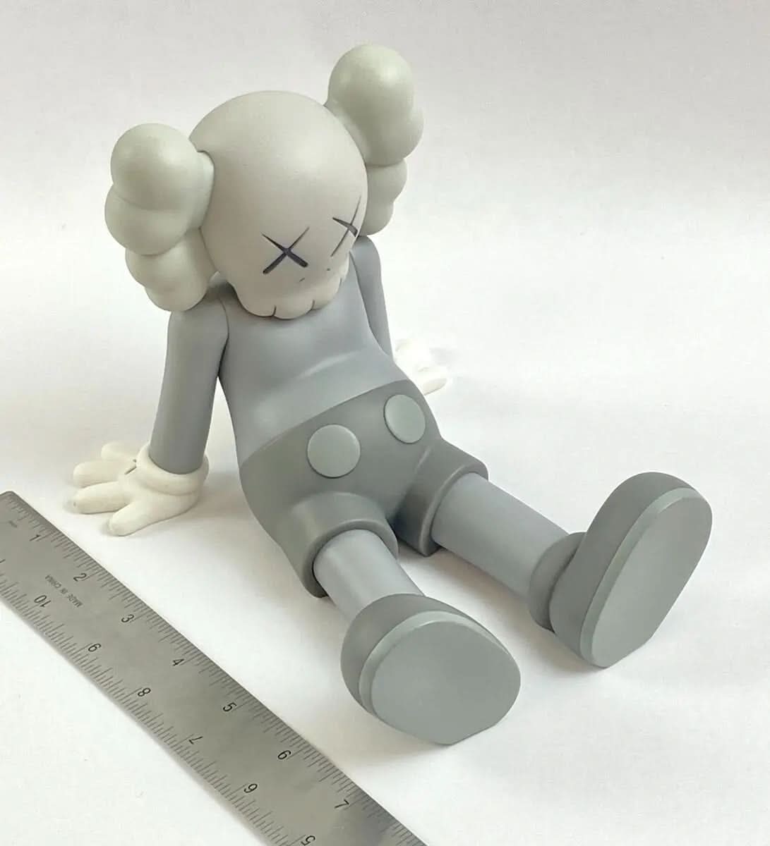 KAWS – Holiday (Taipei) 2019 | Original Vinyl Figure with Box