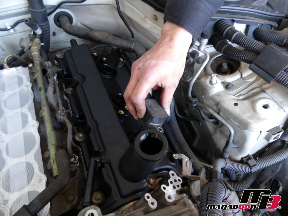 Z33】フェアレディZのタペットカバーパッキン交換です。〜其の1