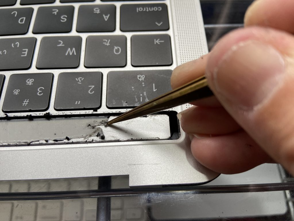 Touch Bar故障】MacBookPro Touch Bar修理！ | Mac修理アースト