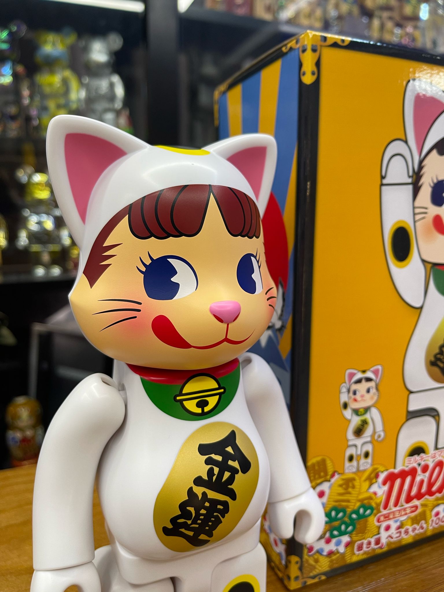 新品未開封】NY@BRICK 招き猫 ペコちゃん 100％ & 400％ ショップ NY