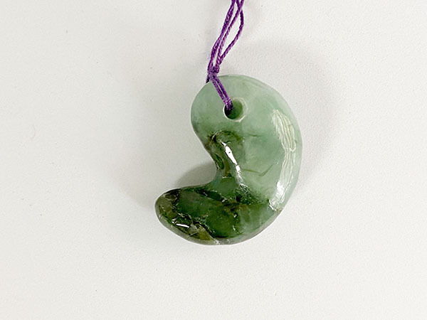 金山谷 極上ろうかん糸魚川翡翠 原石 糸魚川ひすい コン沢 国産鉱物