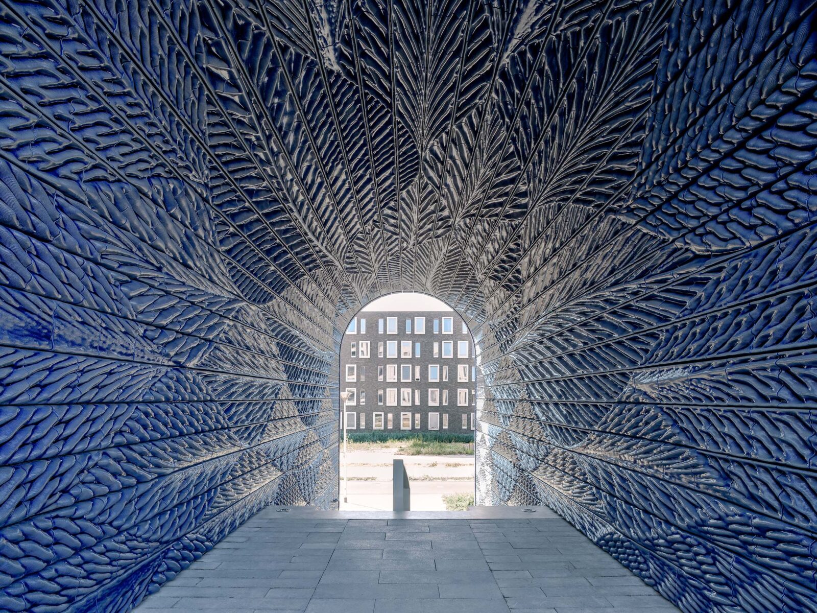 デルフトタイル 輪回しで遊ぶ子供たち 額縁付き 民藝 工藝 /J544 Amazon |