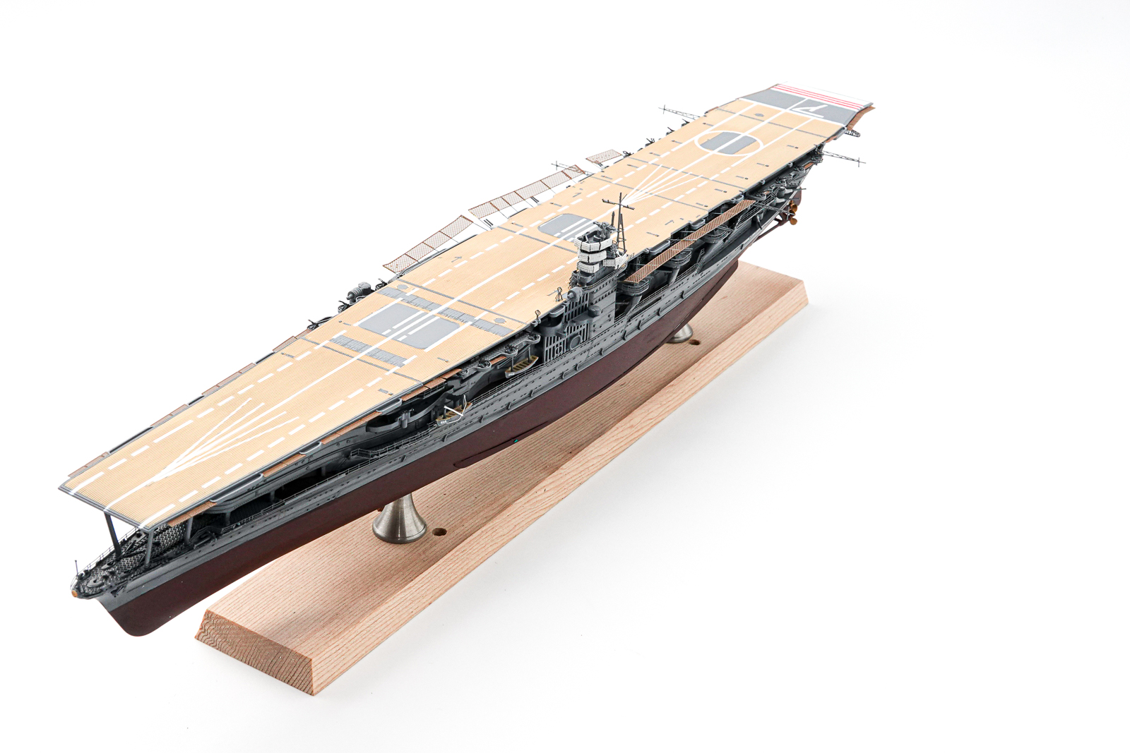 美濃焼】赤城の飛行甲板皿