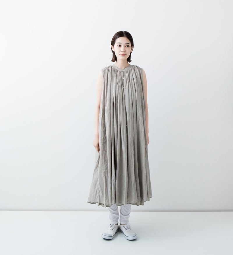 ☆sistere サルエルパンツ　システレ　京都　美さ品☆ 日本製】ドレープサルエルパンツ （その他パンツ）｜HIROKO KOSHINO