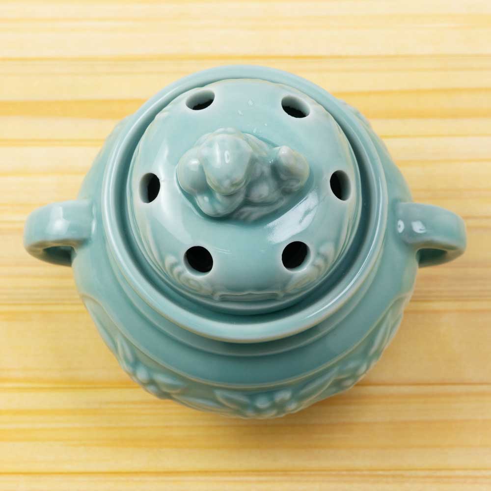 青磁焼 銀蓋 花模様の陶器香炉 骨董 お香 青磁焼 銀蓋 花模様の陶器