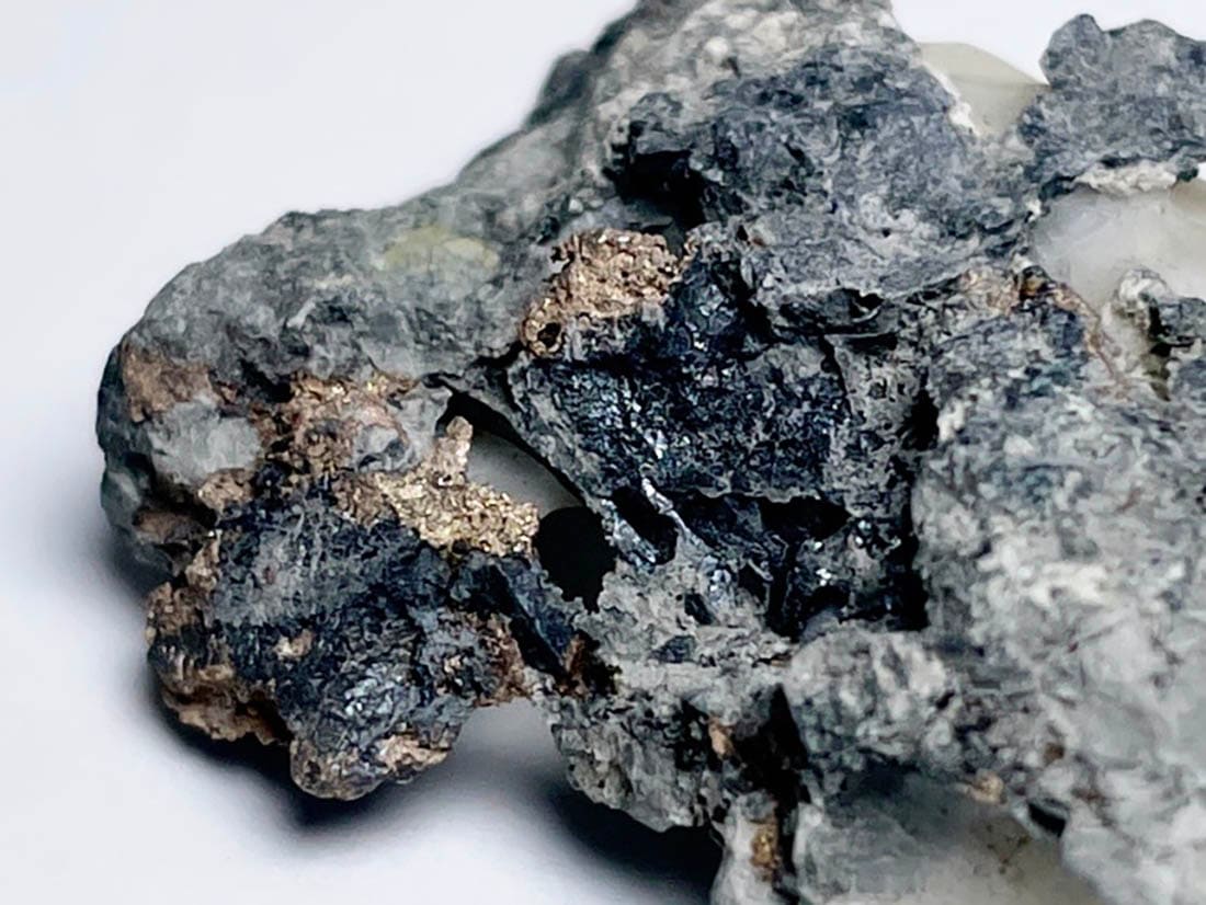 メ*ー様 シルバー 自然銀 原石 鉱物標本 247 メ*ー様 シルバー