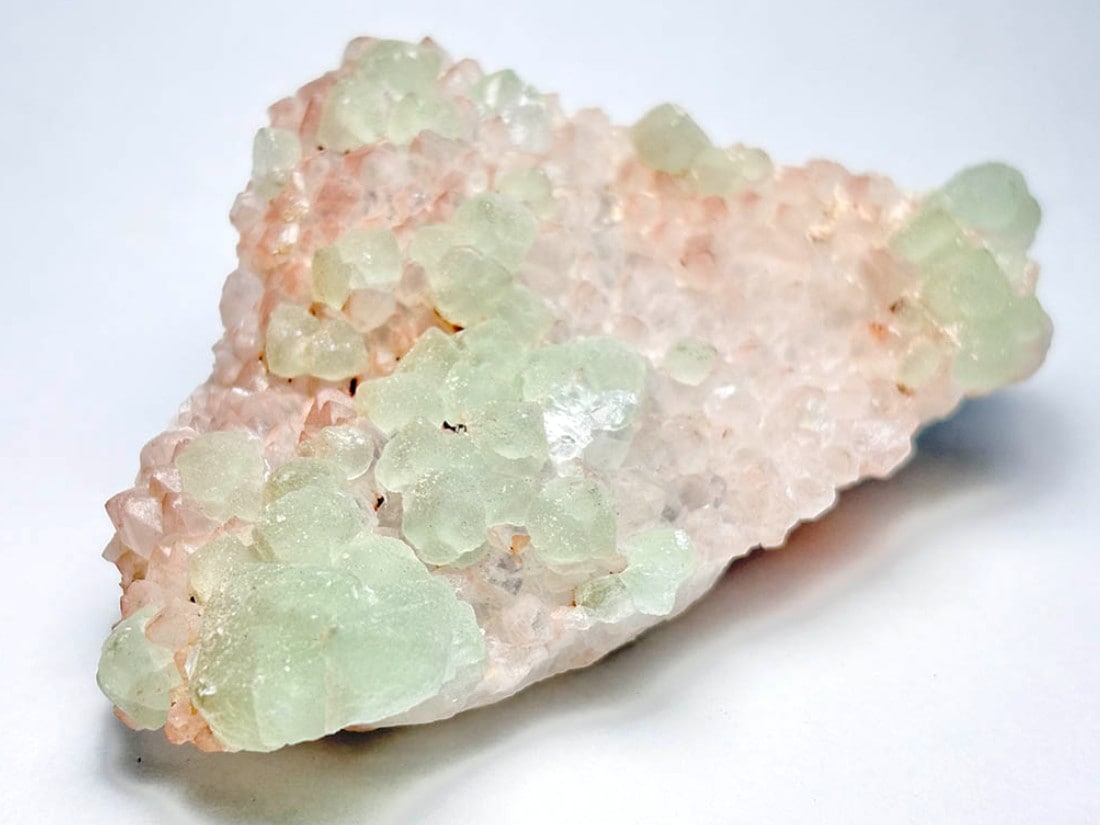 アルゼンチン産 フローライト on クォーツ / Fluorite on Quartz (蛍石