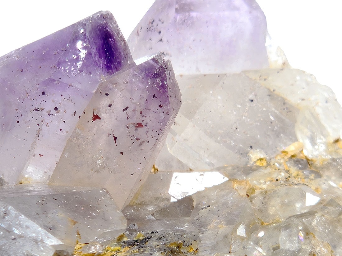 マダガスカル産 レピドクロサイトinアメジスト / Lepidocrocite in