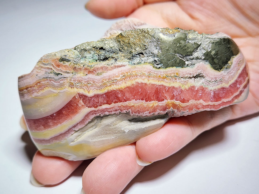 アルゼンチン産ロードクロサイト/Rhodochrosite