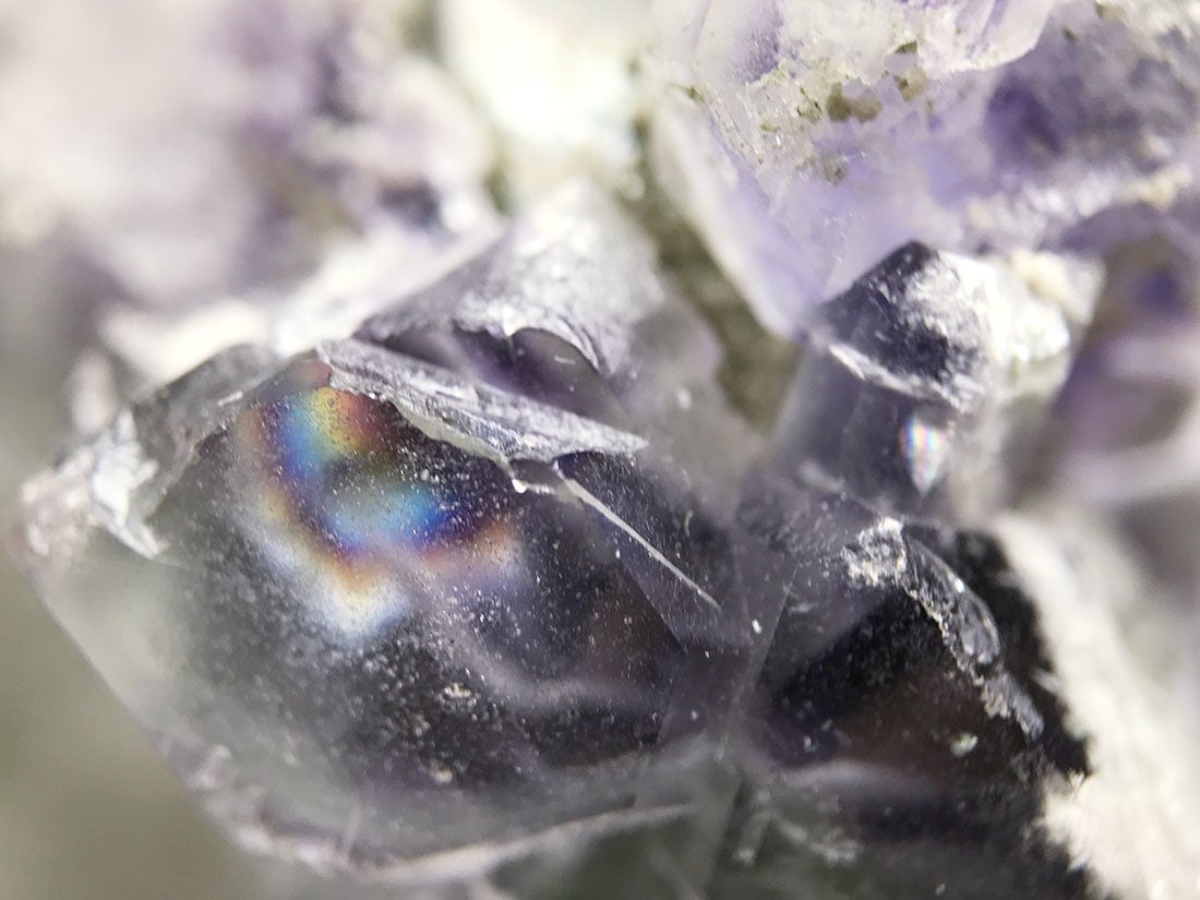 湖南省ヤオガンシャン産フローライトonクォーツ