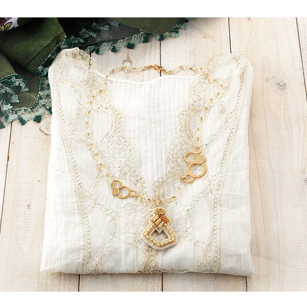 アルベロベロ 眼鏡ホルダースイーツモチーフ ビーズネックレス