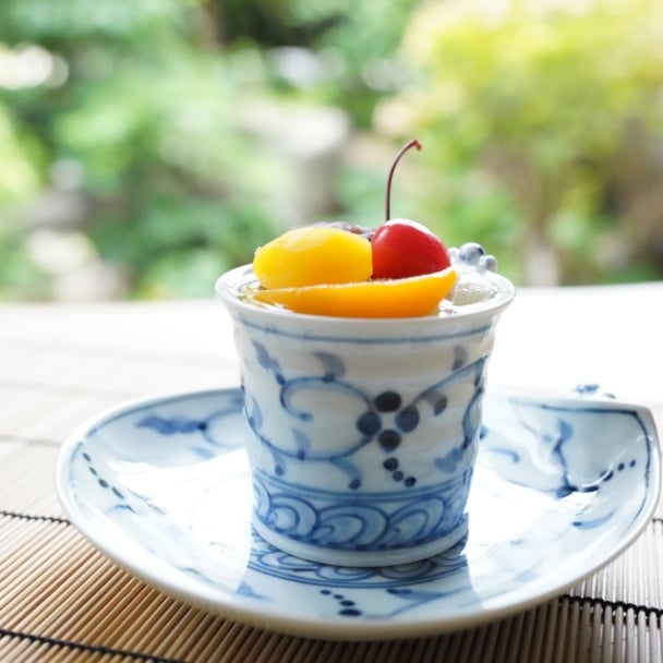 直径39センチ塚本快示青白磁菊彫高台皿人間国宝大皿陶器美術芸術