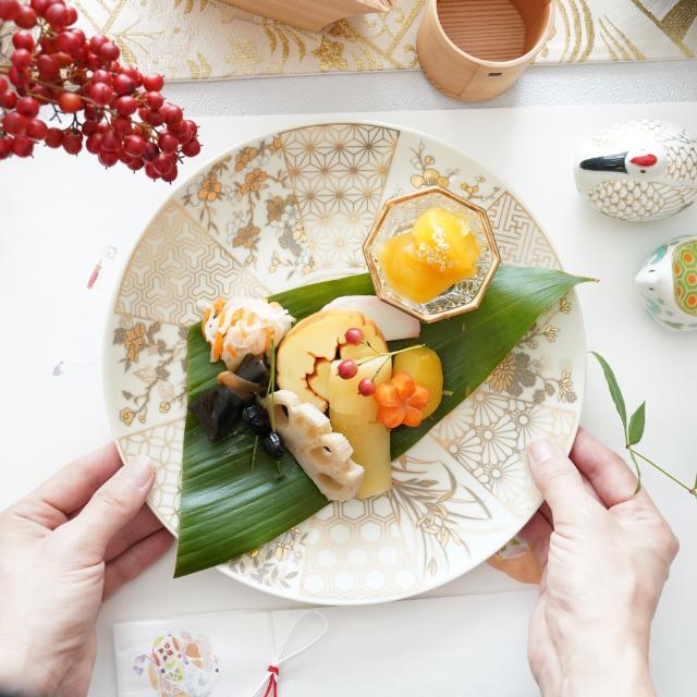 金襴 古伊万里 7号皿（化粧箱入り）FOURGRACEオリジナル ｜ 四季折々の