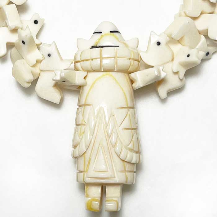 ズニ族 アニマル ネックレス ナバホ インディアンジュエリー Indian