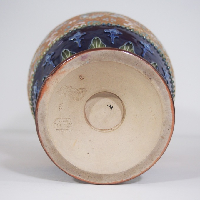 ロイヤルドルトン 「菊文花瓶」 | | アトリエ・ブランカ