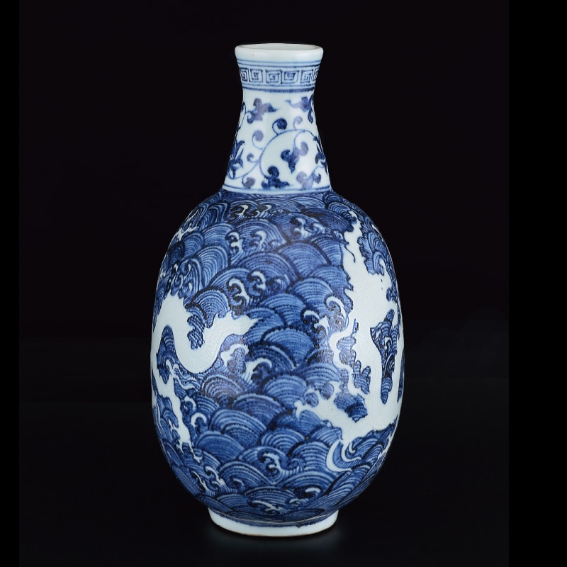 青花海水竜紋六方瓶 装飾品 工芸品 美術品 置物 青花海水竜紋六方瓶