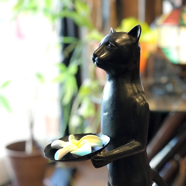 343イギリス買い付け猫の顔型金属製小物入れ重いブロンズ風 M