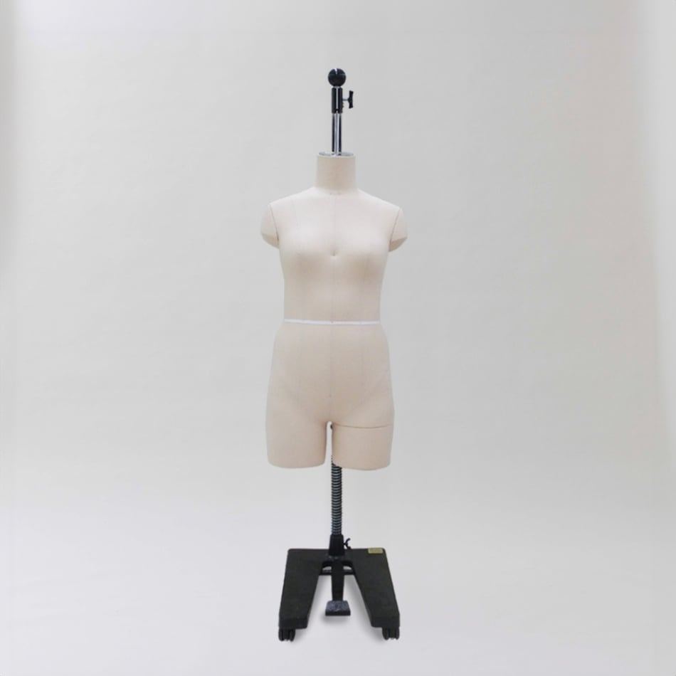 ボディ ]：学校法人文化学園文化購買事業部