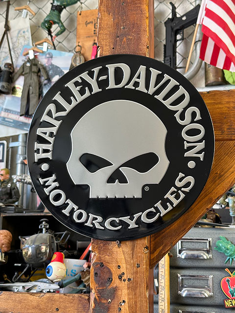 ハーレーダビッドソン エンボスティンサイン （ウィリーGスカル