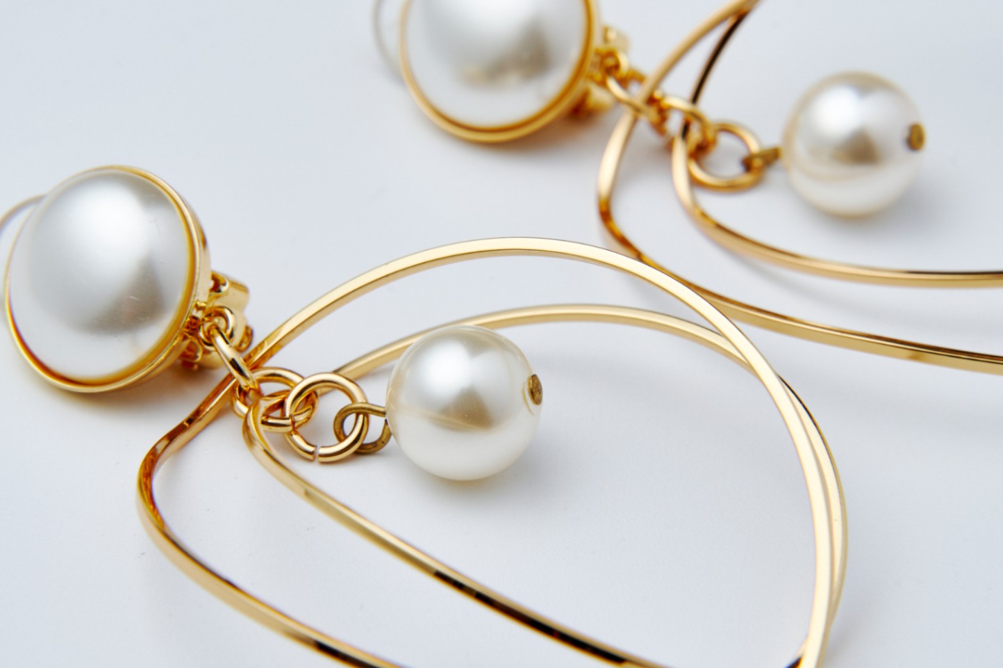 ダブルフープイヤリング ゴールド パール