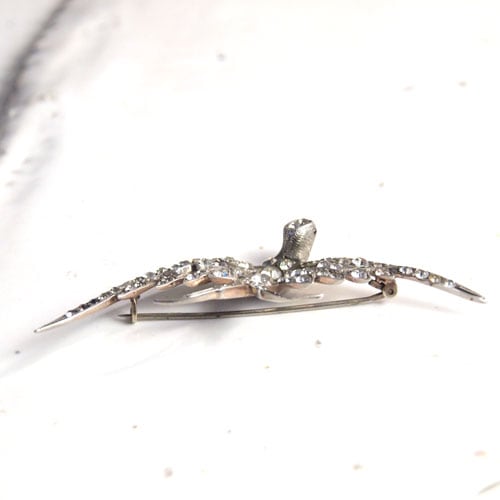 ヴィクトリアン シルバー＆ペースト 大きなツバメブローチ