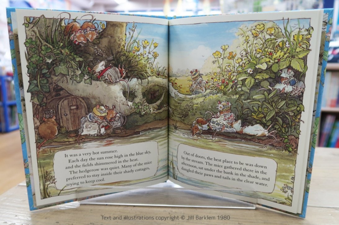 Brambly Hedge Summer Story ～のばらの村のものがたり 小川のほとりで